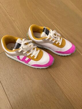 Vintage Havana women’s Colorblock Sneakers in White, Pink, Beige, Mint & Mustard